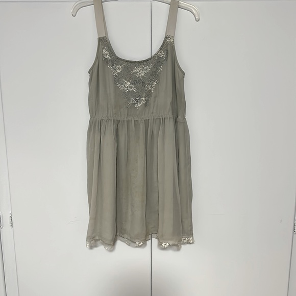 Top Transparent (sheer) Vert à Fleurs Staring At Stars - Taille M Bretelles Spaghetti | Occasion Très Bon état
